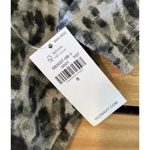 NEW Old Navy Cheetah Elastic Waist T Shirt Dress Size Small Women’s Black - Picture 4 of 7
